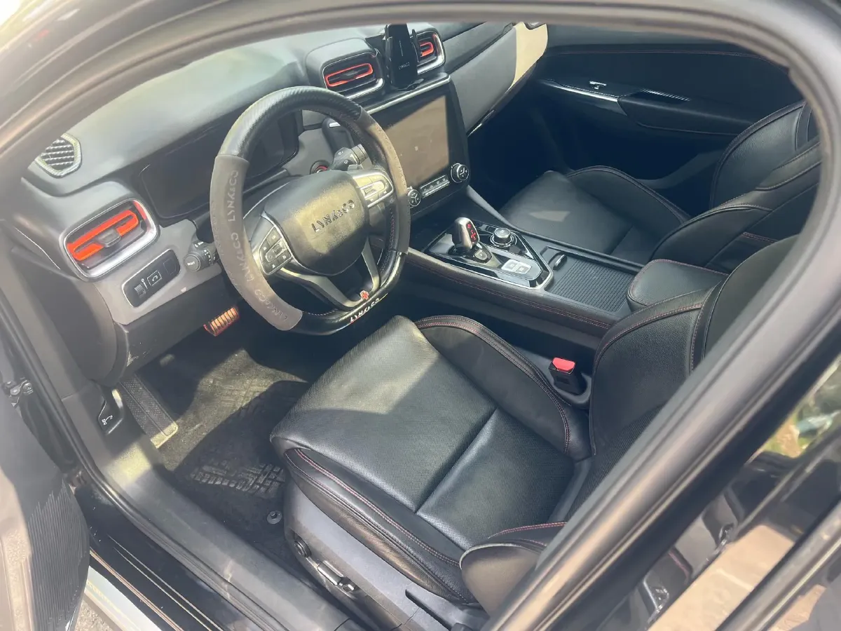 2019 LYNK&CO 03 2.0T 190HP L4 6AT,autocango,china used car exporter,china ev exporter,chinese used car exporter,chinese used ev exporter