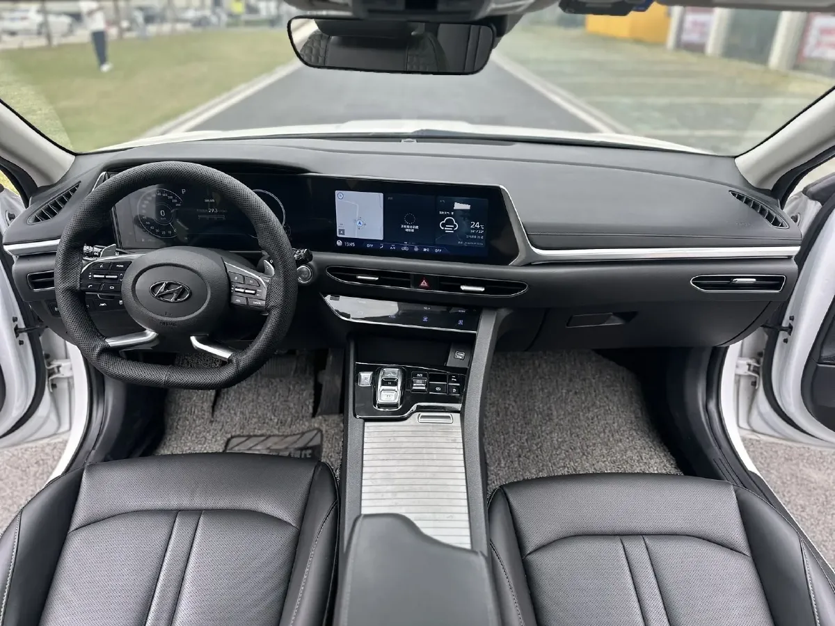 2020 Hyundai Sonata 1.5T 170HP L4 7DCT,autocango,china used car exporter,china ev exporter,chinese used car exporter,chinese used ev exporter