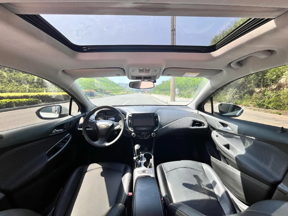 2018 Chevrolet Cruze 1.5L 114HP L4 6AT,autocango,china used car exporter,china ev exporter,chinese used car exporter,chinese used ev exporter