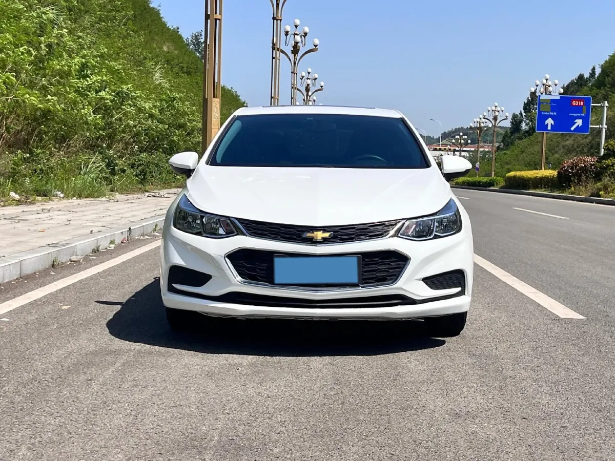 2018 Chevrolet Cruze 1.5L 114HP L4 6AT,autocango,china used car exporter,china ev exporter,chinese used car exporter,chinese used ev exporter