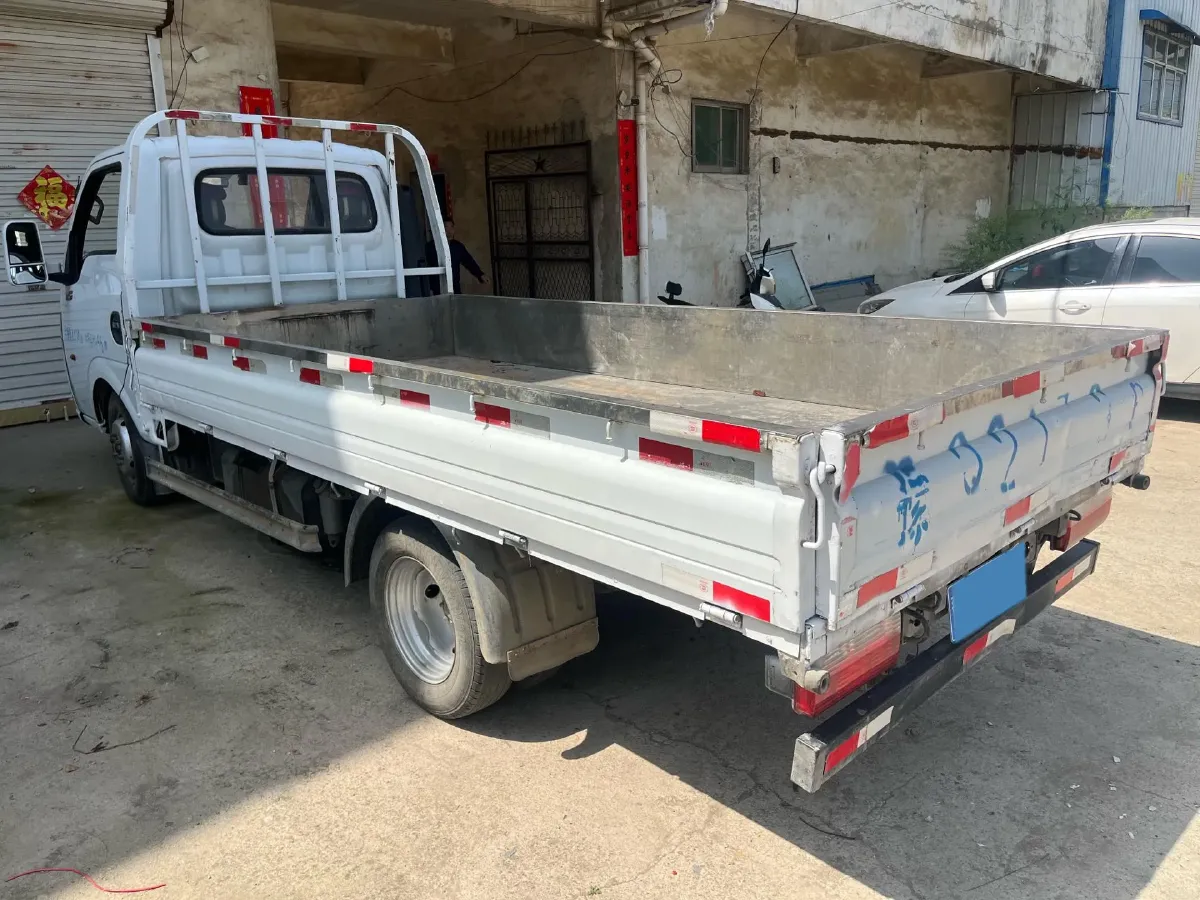 2014 DongFeng Aeolus S30 1.5L 116HP L4 5MT,autocango,china used car exporter,china ev exporter,chinese used car exporter,chinese used ev exporter