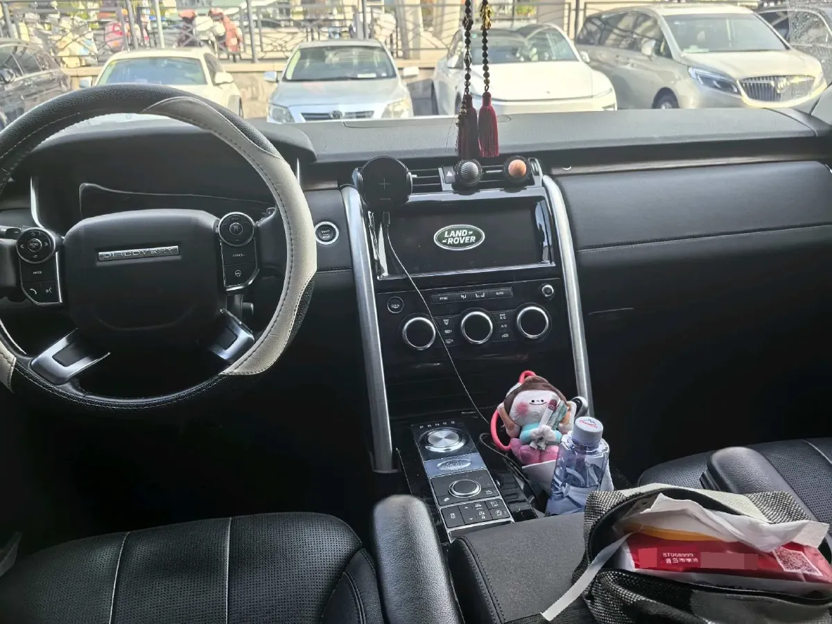 2018 Land Rover Discovery 3.0T 340HP V6 8AT,autocango,china used car exporter,china ev exporter,chinese used car exporter,chinese used ev exporter