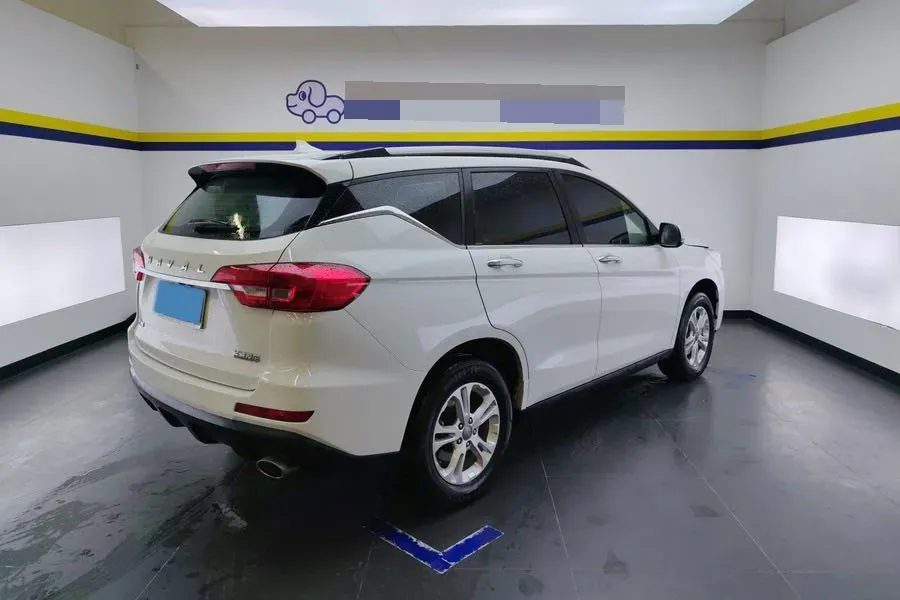 2018 Haval M6 1.5T 150HP L4 7DCT,autocango,china used car exporter,china ev exporter,chinese used car exporter,chinese used ev exporter