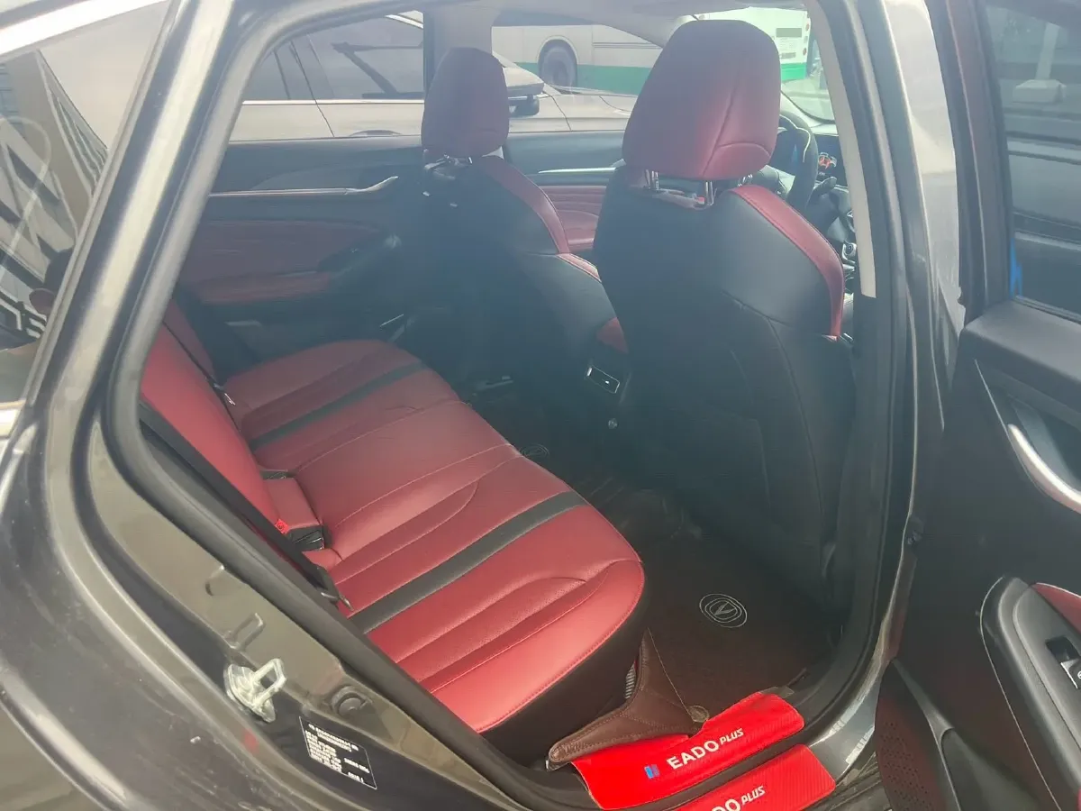 2021 ChangAn Eado 1.4T 160HP L4 7DCT,autocango,china used car exporter,china ev exporter,chinese used car exporter,chinese used ev exporter