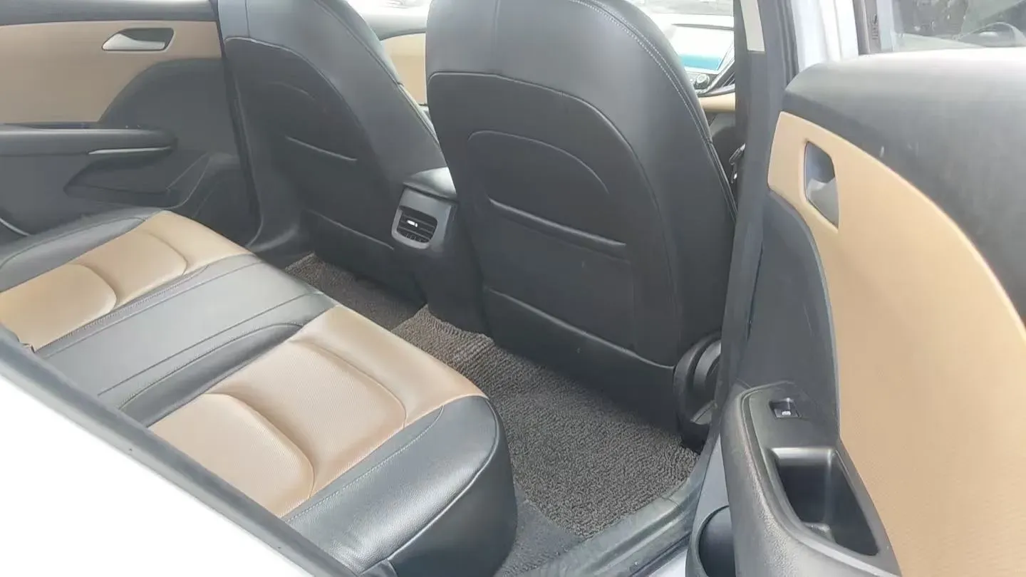 2022 Chevrolet Monza 1.5L 113HP L4 6AT,autocango,china used car exporter,china ev exporter,chinese used car exporter,chinese used ev exporter