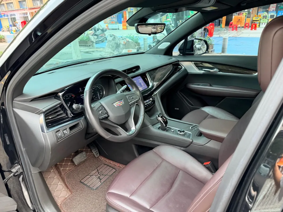 2022 Cadillac XT6 2.0T 237HP L4 9AT,autocango,china used car exporter,china ev exporter,chinese used car exporter,chinese used ev exporter