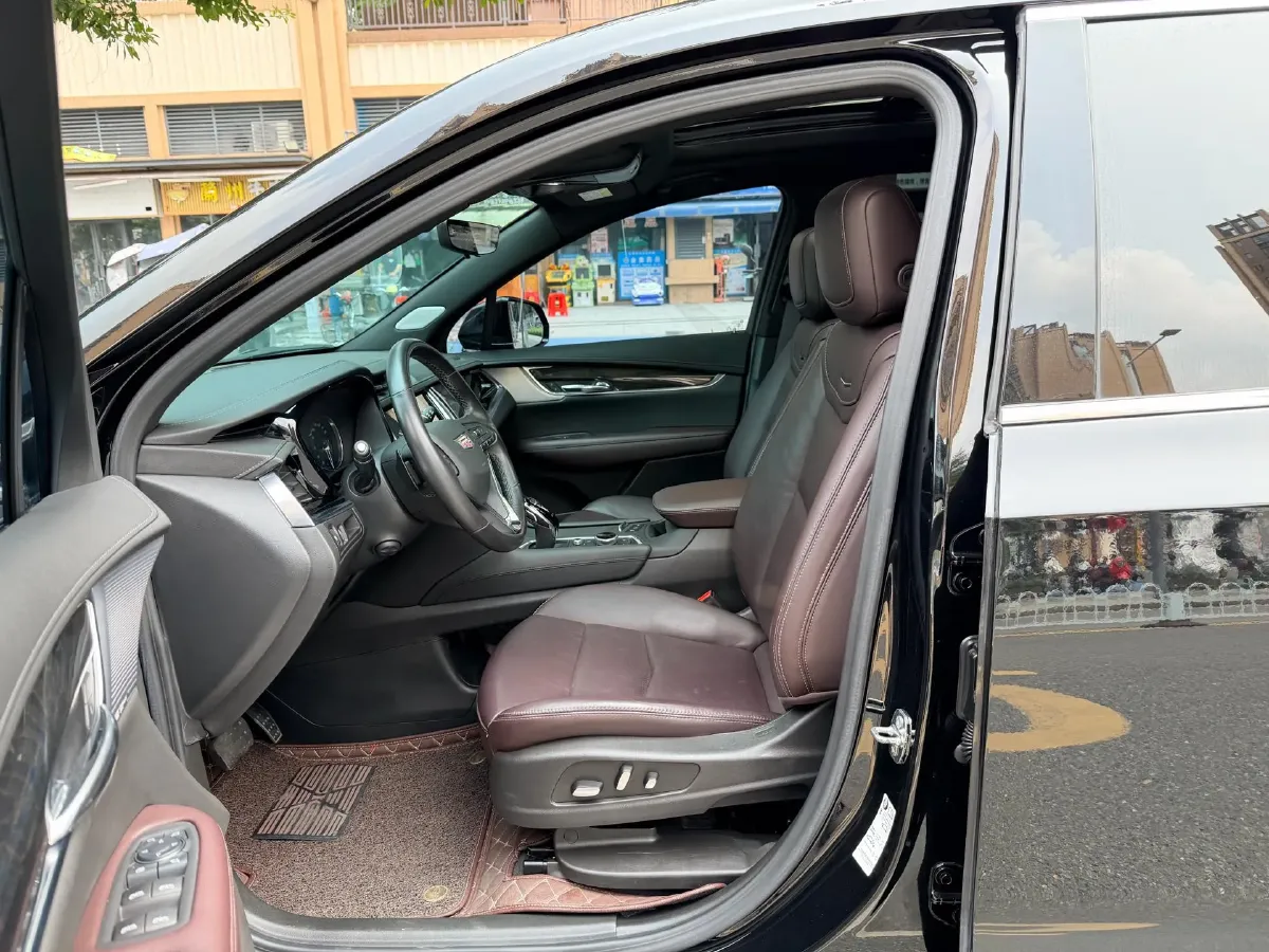 2022 Cadillac XT6 2.0T 237HP L4 9AT,autocango,china used car exporter,china ev exporter,chinese used car exporter,chinese used ev exporter