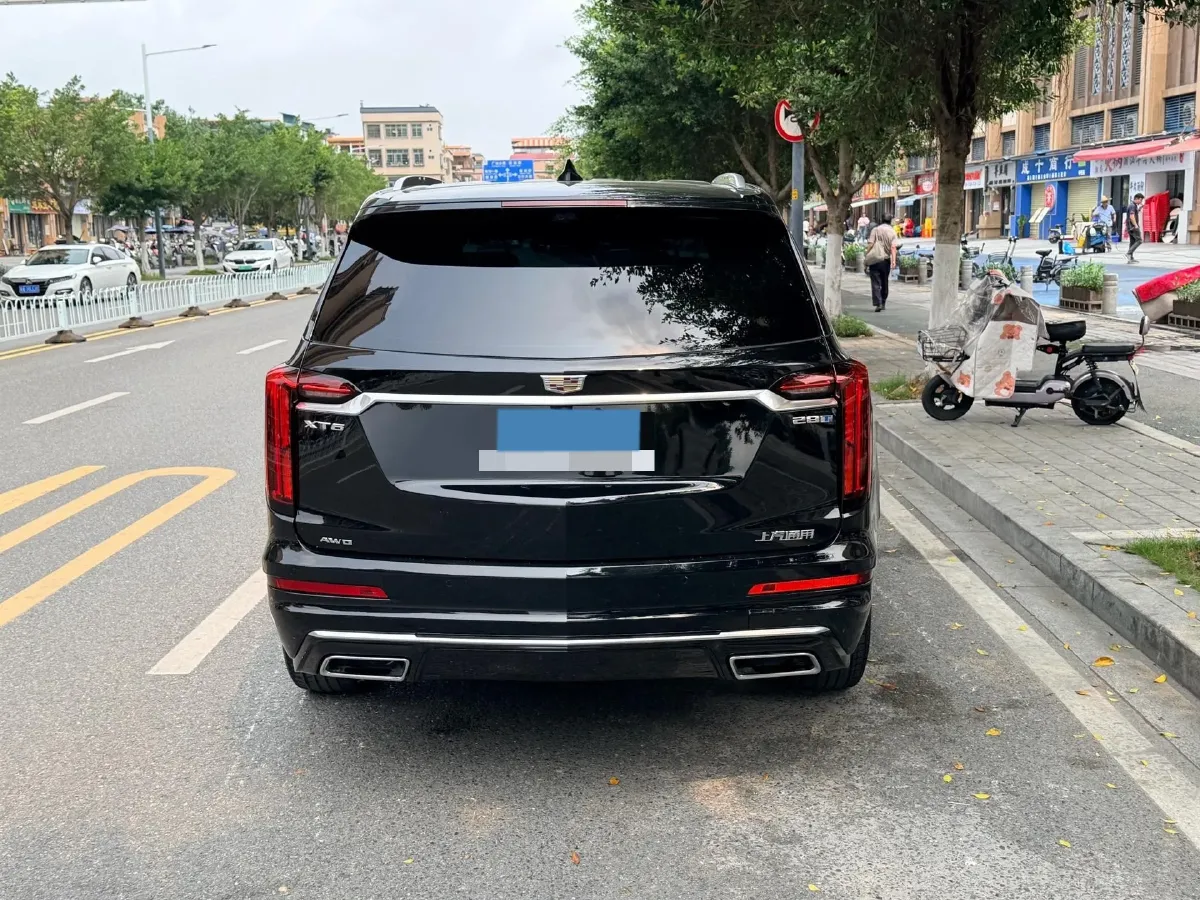 2022 Cadillac XT6 2.0T 237HP L4 9AT,autocango,china used car exporter,china ev exporter,chinese used car exporter,chinese used ev exporter