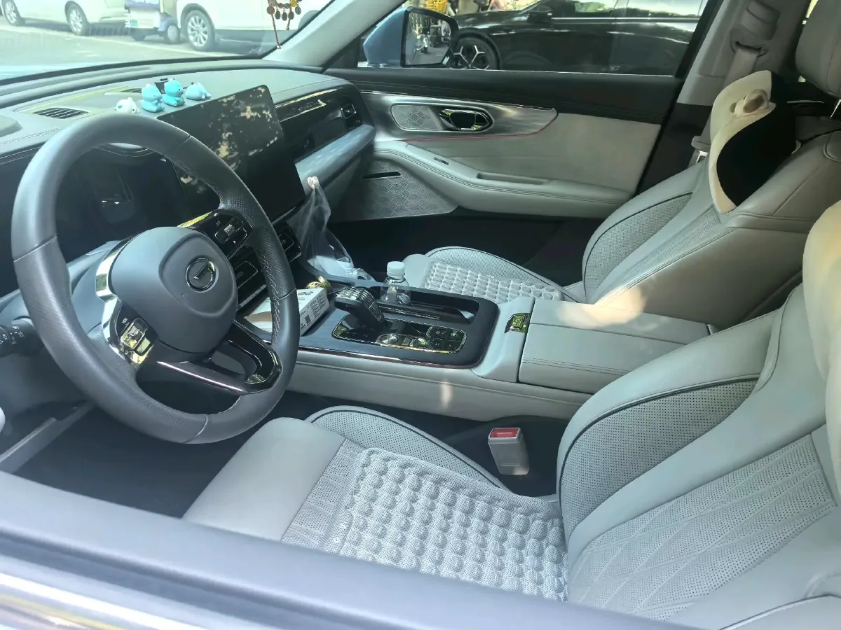 2022 GAC Trumpchi GS8 2.0T 190HP L4 E-CVT Hybrid,autocango,china used car exporter,china ev exporter,chinese used car exporter,chinese used ev exporter