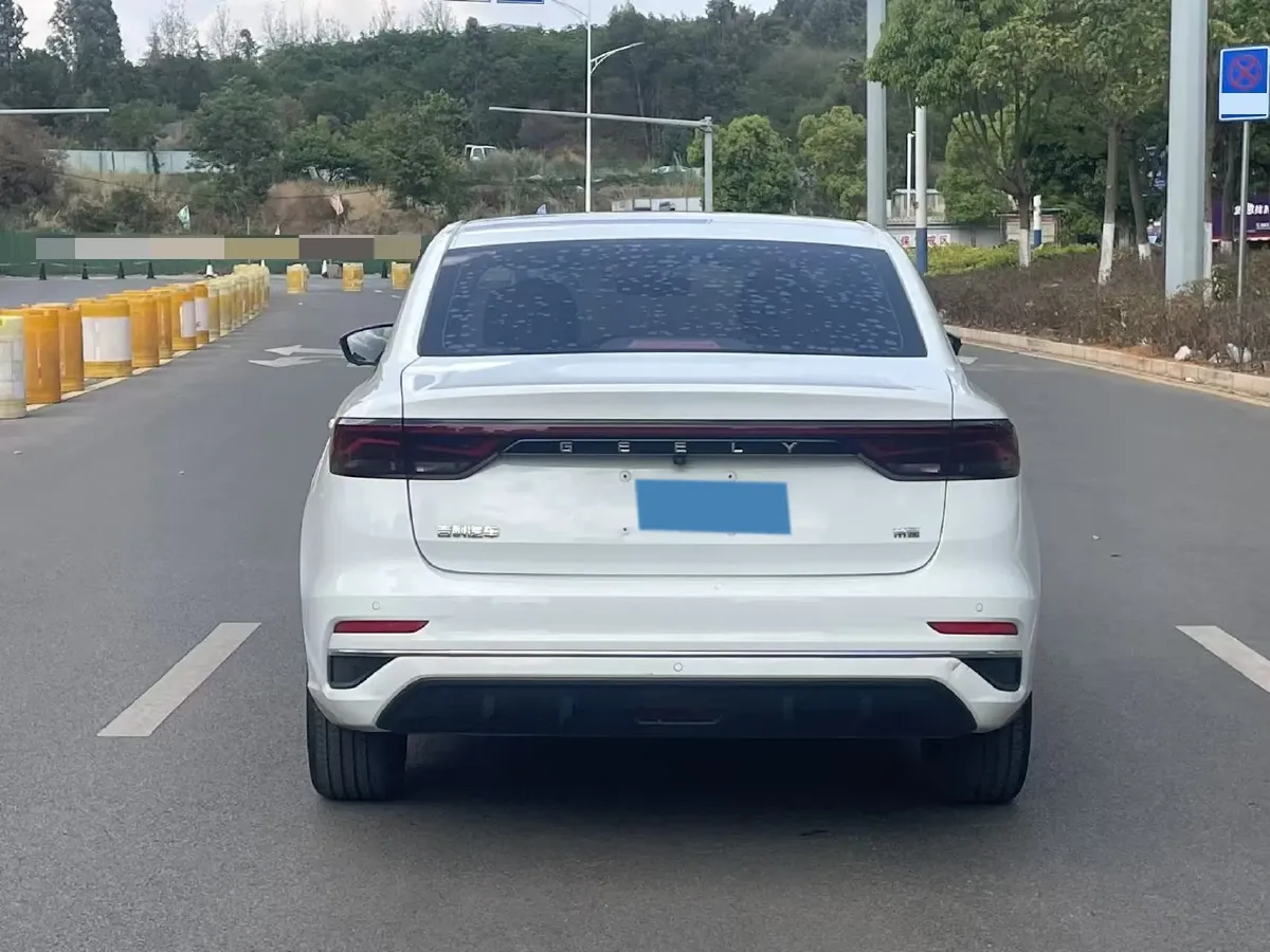 2023 Geely Emgrand 1.5L 127HP L4 CVT,autocango,china used car exporter,china ev exporter,chinese used car exporter,chinese used ev exporter