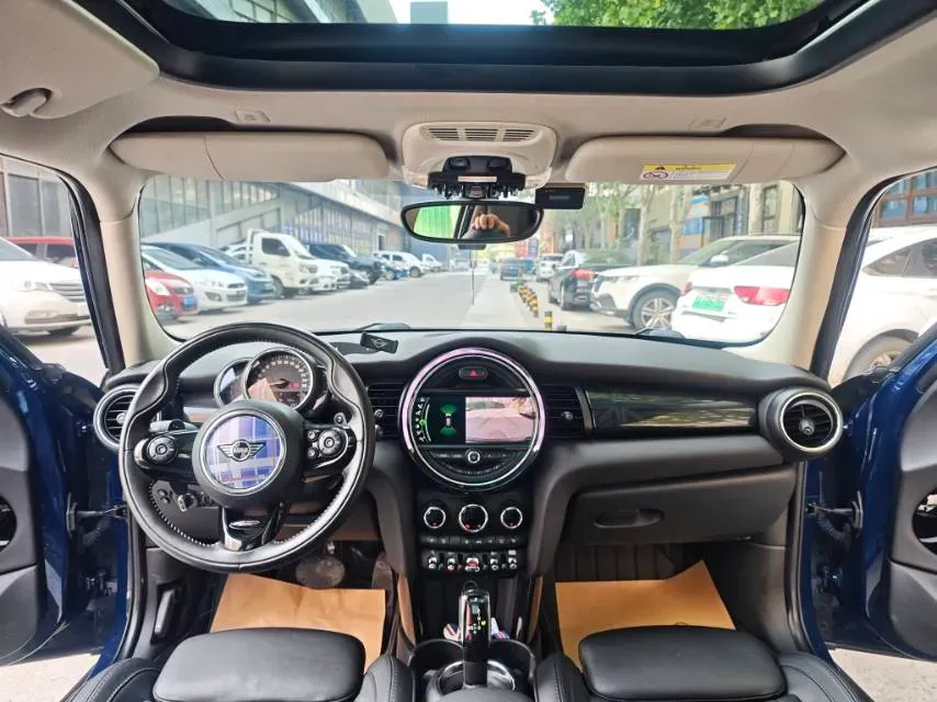 2018 Mercedes-Benz CLA Class 2.0T 184HP L4 7DCT,autocango,china used car exporter,china ev exporter,chinese used car exporter,chinese used ev exporter