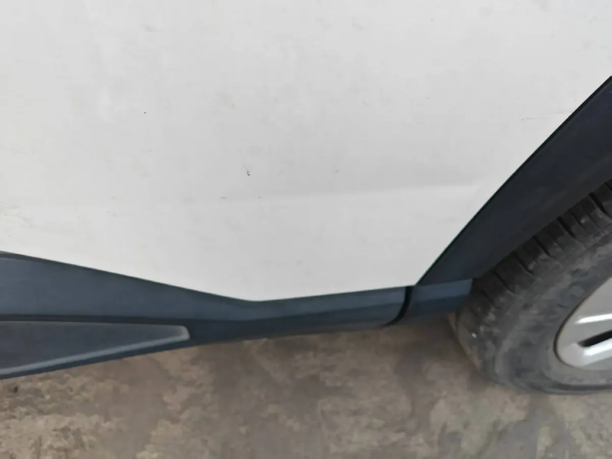 2020 BaoJun 530 1.5T 147HP L4 6MT,autocango,china used car exporter,china ev exporter,chinese used car exporter,chinese used ev exporter