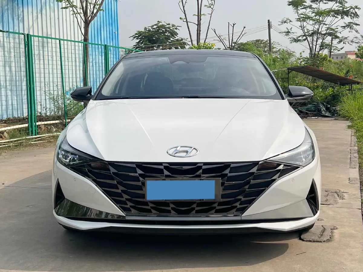 2022 Hyundai Elantra 1.5L 115HP L4 CVT,autocango,china used car exporter,china ev exporter,chinese used car exporter,chinese used ev exporter