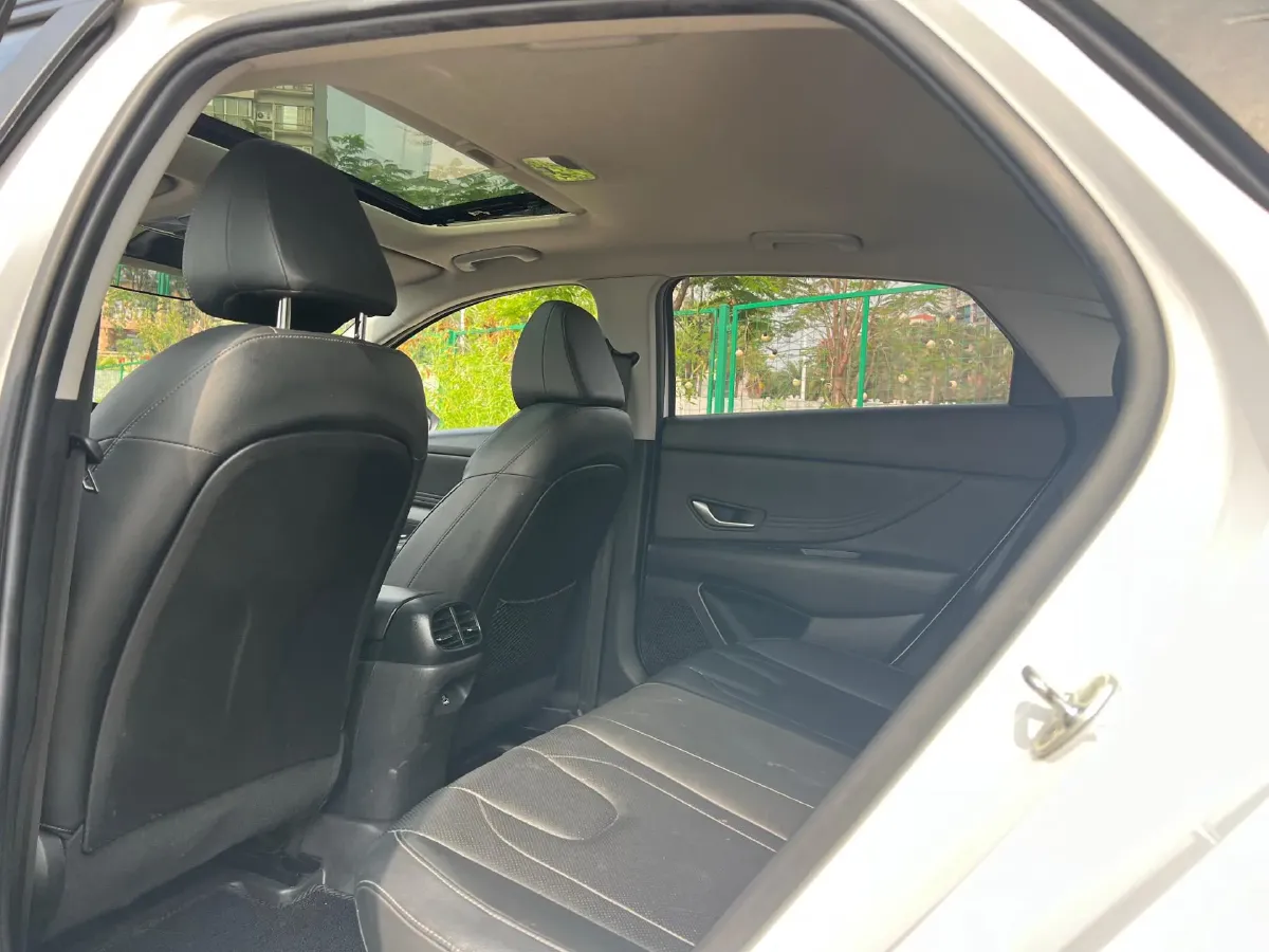 2022 Hyundai Elantra 1.5L 115HP L4 CVT,autocango,china used car exporter,china ev exporter,chinese used car exporter,chinese used ev exporter