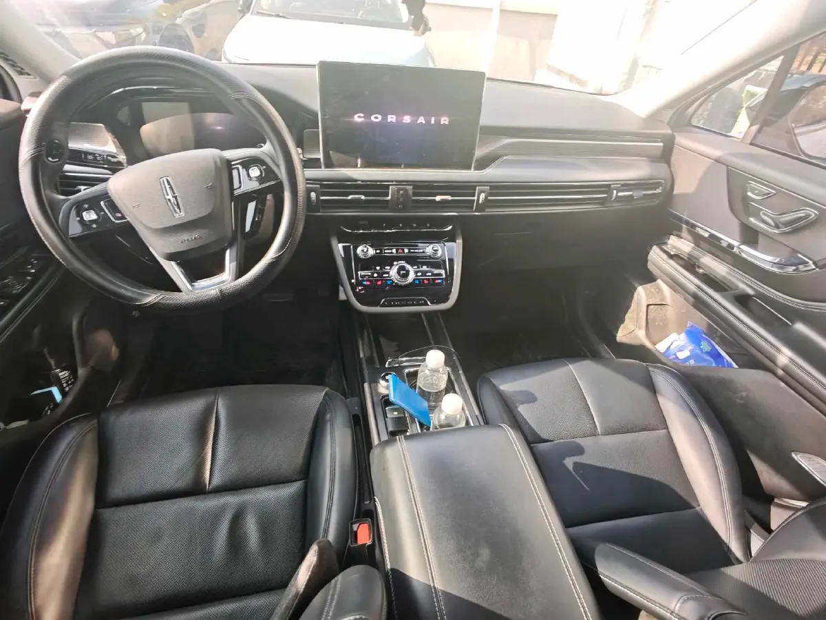 2022 Lincoln Corsair 2.0T 245HP L4 8AT,autocango,china used car exporter,china ev exporter,chinese used car exporter,chinese used ev exporter