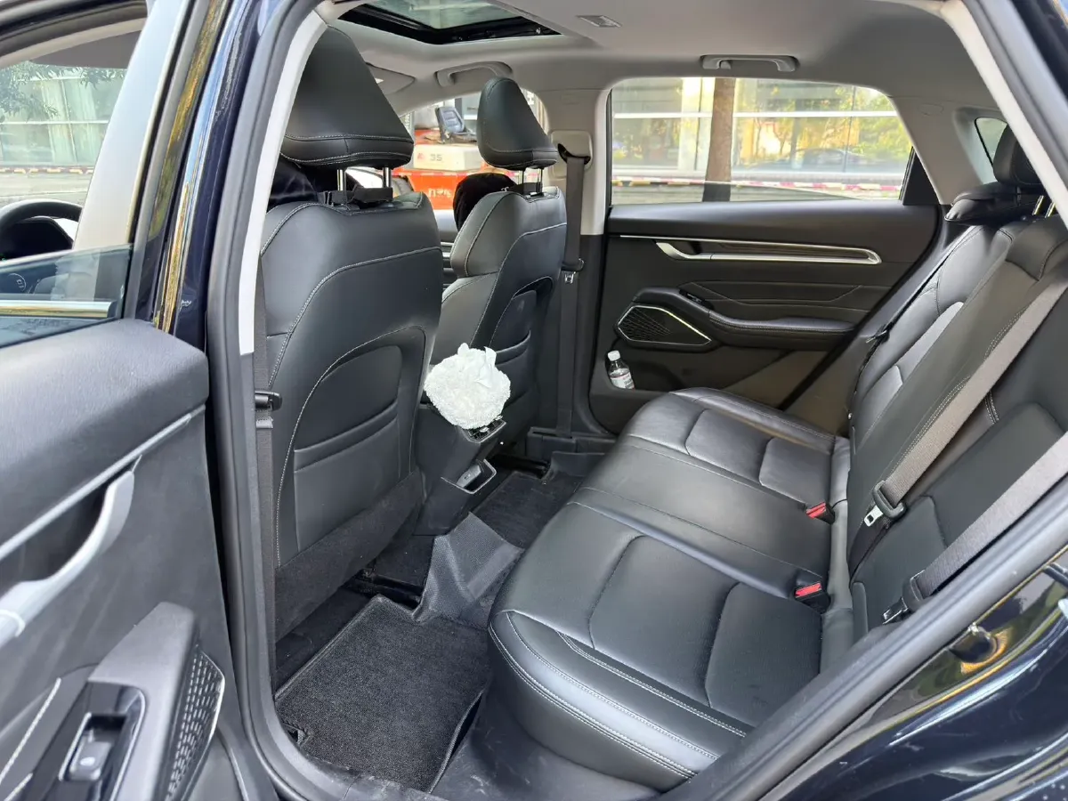 2022 Geely Emgrand 1.5L 114HP L4 CVT,autocango,china used car exporter,china ev exporter,chinese used car exporter,chinese used ev exporter