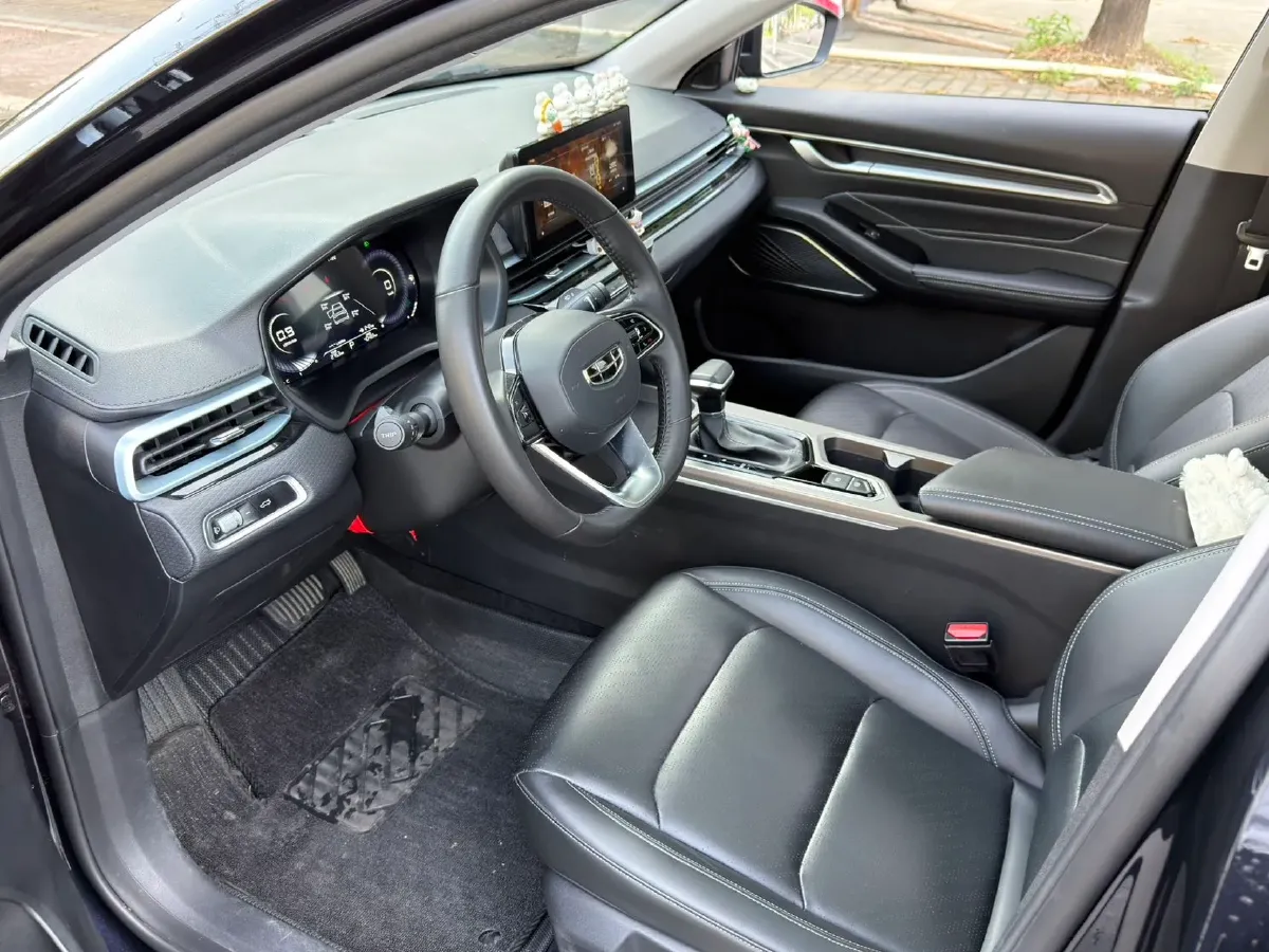 2022 Geely Emgrand 1.5L 114HP L4 CVT,autocango,china used car exporter,china ev exporter,chinese used car exporter,chinese used ev exporter