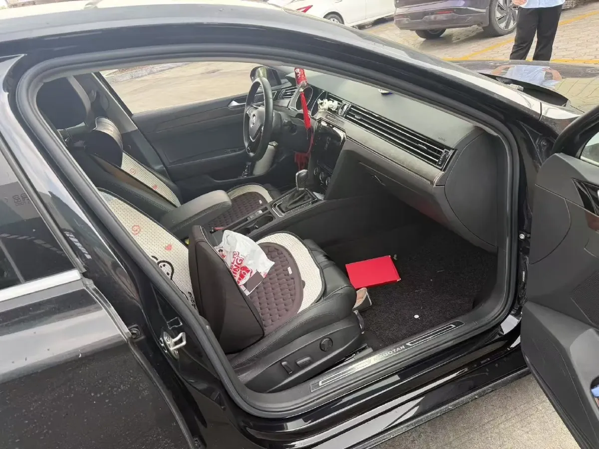 2019 BYD Song BEV 61.9KWH,autocango,china used car exporter,china ev exporter,chinese used car exporter,chinese used ev exporter