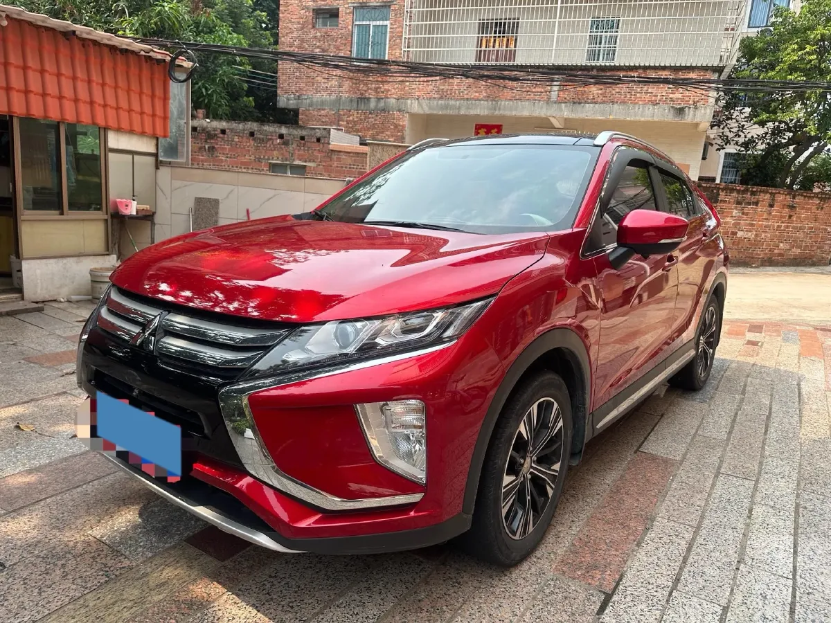2021 Mitsubishi Eclipse Cross 1.5T 170HP L4 CVT,autocango,china used car exporter,china ev exporter,chinese used car exporter,chinese used ev exporter
