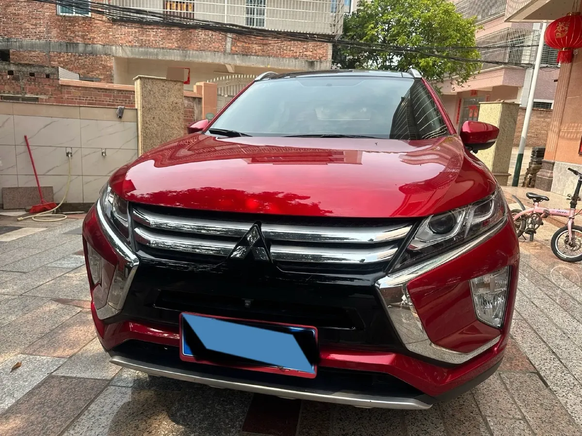 2021 Mitsubishi Eclipse Cross 1.5T 170HP L4 CVT,autocango,china used car exporter,china ev exporter,chinese used car exporter,chinese used ev exporter