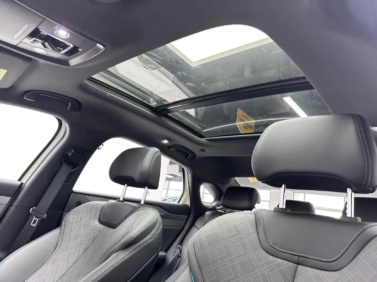 2025 BYD QinL BEV,autocango,china used car exporter,china ev exporter,chinese used car exporter,chinese used ev exporter