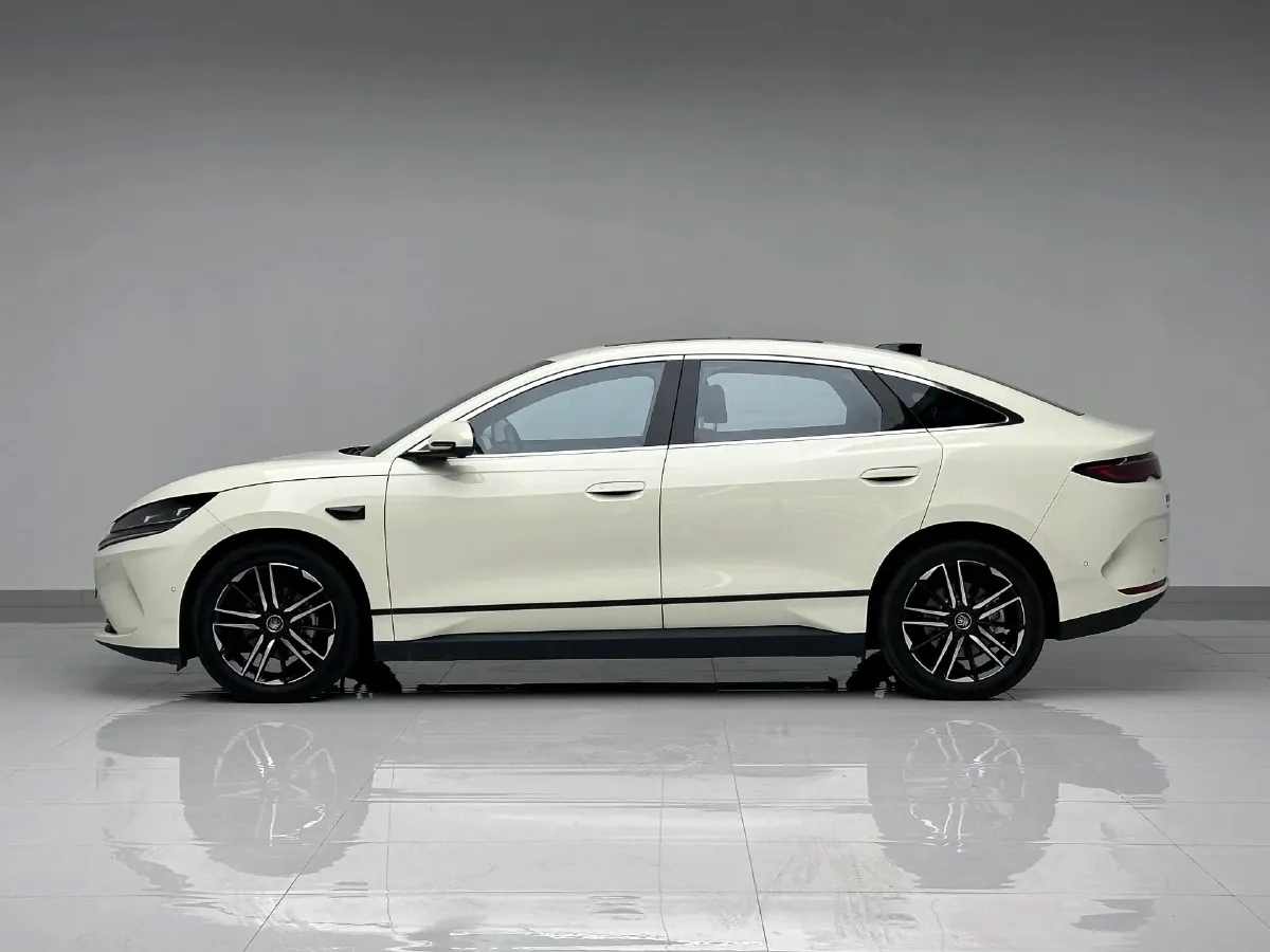 2025 BYD QinL BEV,autocango,china used car exporter,china ev exporter,chinese used car exporter,chinese used ev exporter