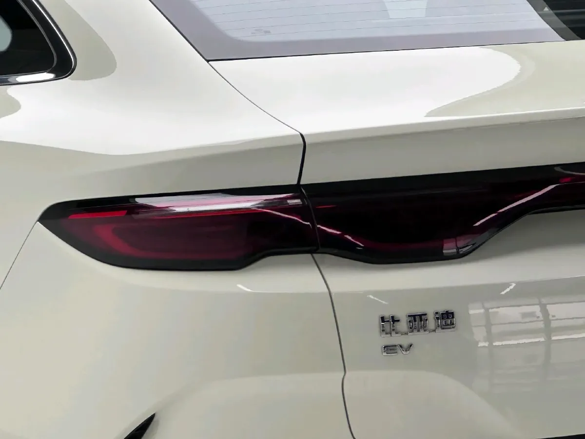 2025 BYD QinL BEV,autocango,china used car exporter,china ev exporter,chinese used car exporter,chinese used ev exporter