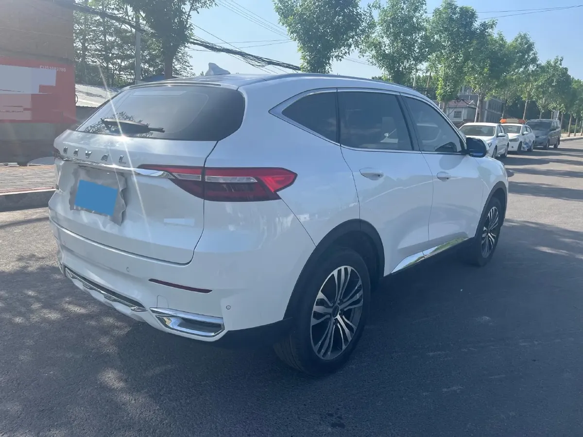 2019 Haval F7 1.5T 169HP L4 7DCT,autocango,china used car exporter,china ev exporter,chinese used car exporter,chinese used ev exporter