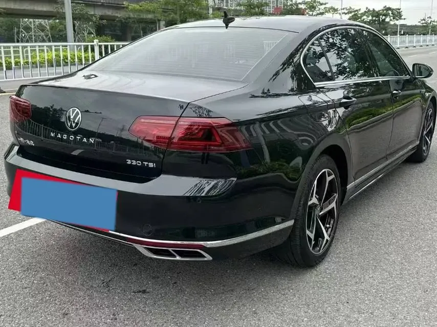 2023 Volkswagen Magotan 2.0T 186HP L4 7DCT,autocango,china used car exporter,china ev exporter,chinese used car exporter,chinese used ev exporter