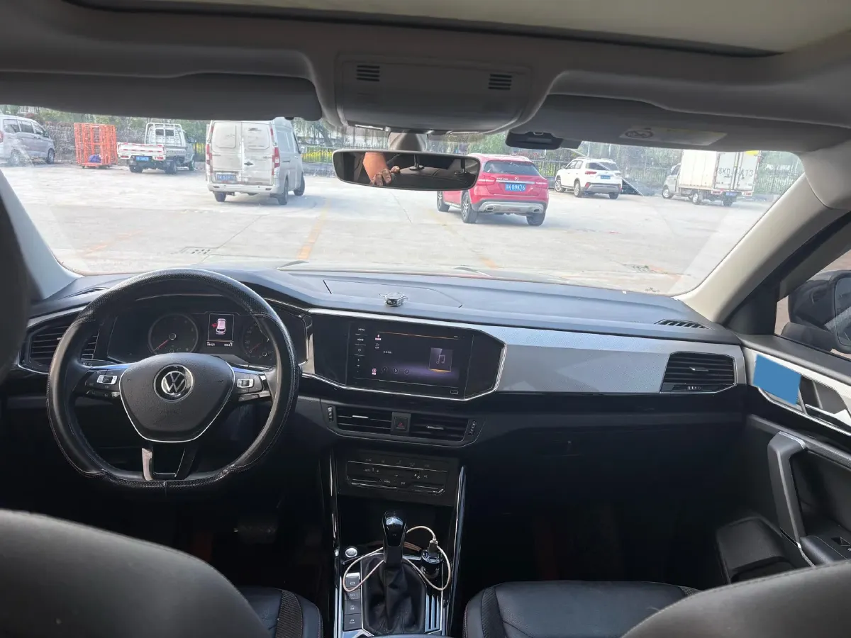 2021 Volkswagen Tayron 2.0T 186HP L4 7DCT,autocango,china used car exporter,china ev exporter,chinese used car exporter,chinese used ev exporter
