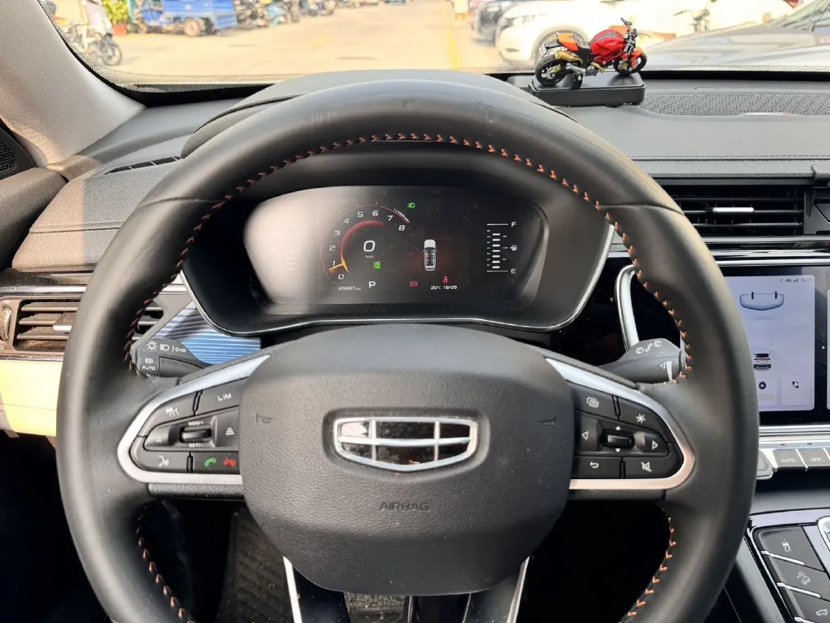 2022 Geely Azkarra 1.8T 184HP L4 7DCT,autocango,china used car exporter,china ev exporter,chinese used car exporter,chinese used ev exporter