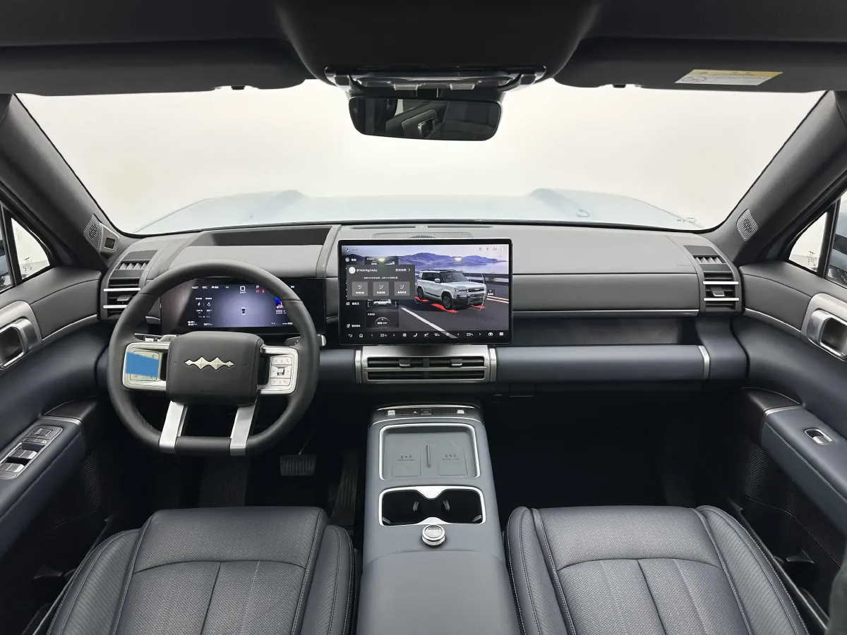 2025 FangChengBao Tai 7 1.5T 156HP L4 E-CVT PHEV,autocango,china used car exporter,china ev exporter,chinese used car exporter,chinese used ev exporter