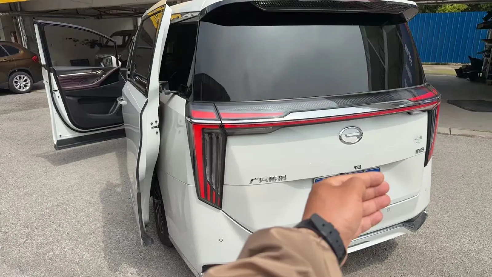 2023 GAC Trumpchi M8 2.0T 252HP L4 8AT,autocango,china used car exporter,china ev exporter,chinese used car exporter,chinese used ev exporter