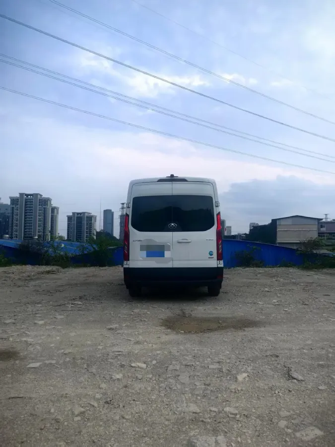 2024 MAXUS XinTu V90 2.0T 150HP L4 6MT,autocango,china used car exporter,china ev exporter,chinese used car exporter,chinese used ev exporter