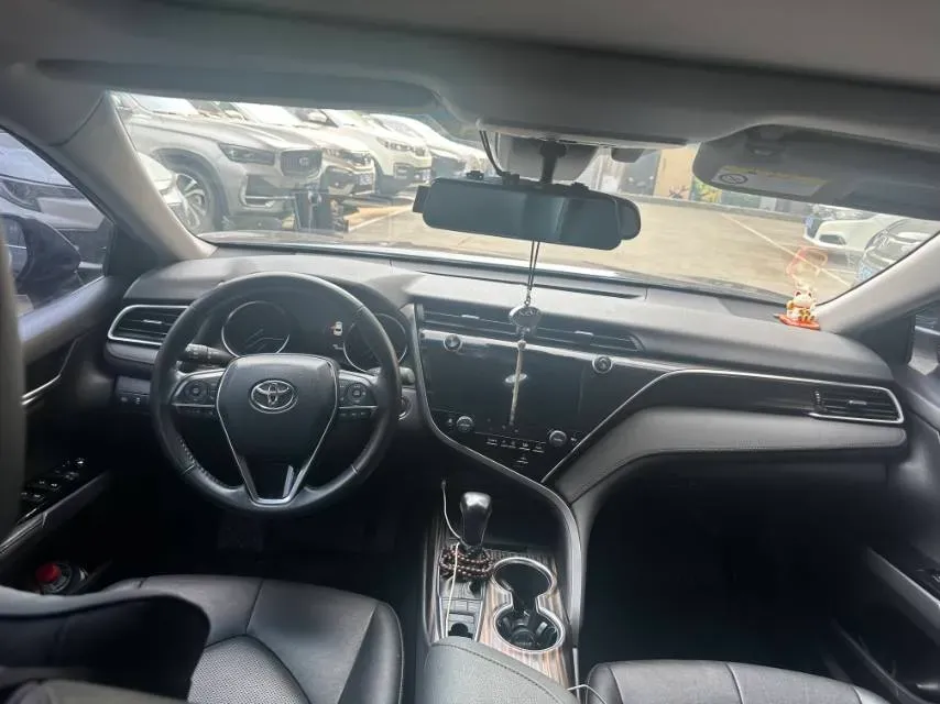 2019 Toyota Camry 2.5L 209HP L4 8AT,autocango,china used car exporter,china ev exporter,chinese used car exporter,chinese used ev exporter