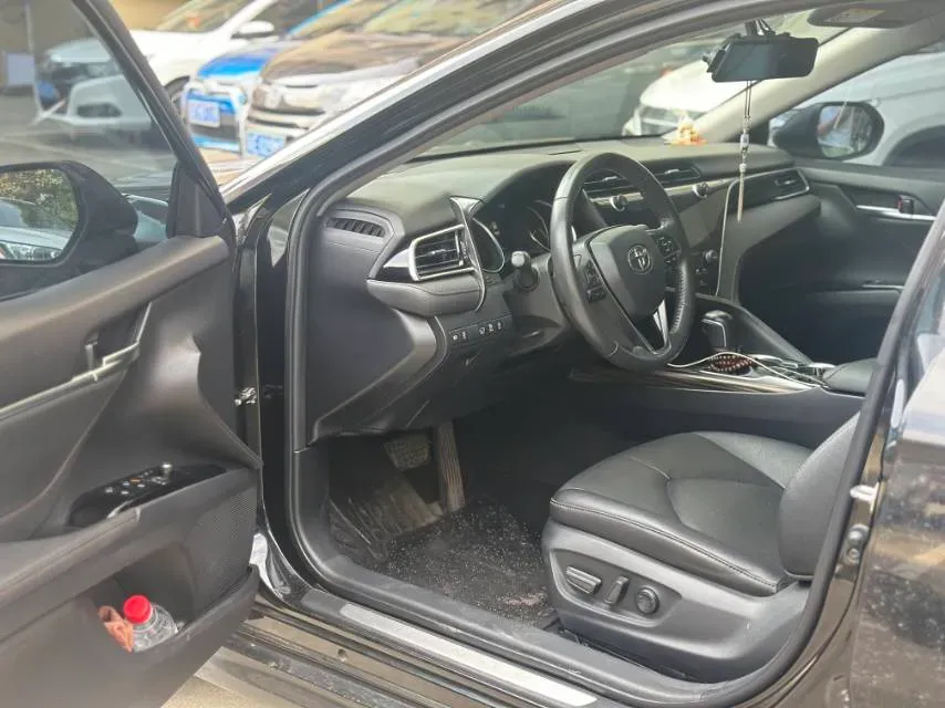 2019 Toyota Camry 2.5L 209HP L4 8AT,autocango,china used car exporter,china ev exporter,chinese used car exporter,chinese used ev exporter