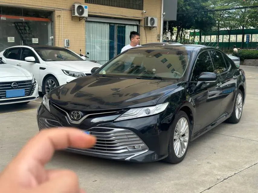 2019 Toyota Camry 2.5L 209HP L4 8AT,autocango,china used car exporter,china ev exporter,chinese used car exporter,chinese used ev exporter