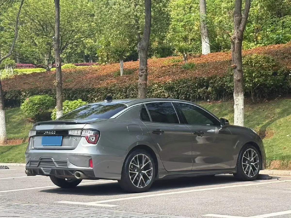 2022 LYNK&CO 03 2.0T 190HP L4 7DCT,autocango,china used car exporter,china ev exporter,chinese used car exporter,chinese used ev exporter