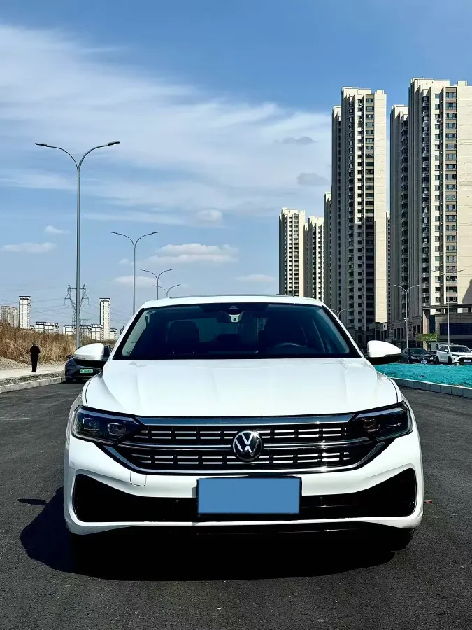 2023 Volkswagen Sagitar 1.4T 150HP L4 7DCT,autocango,china used car exporter,china ev exporter,chinese used car exporter,chinese used ev exporter