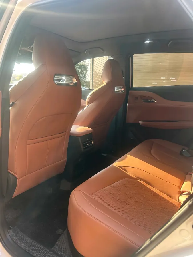 2025 ChangAn UNI-Z 1.5T 188HP L4 7DCT,autocango,china used car exporter,china ev exporter,chinese used car exporter,chinese used ev exporter