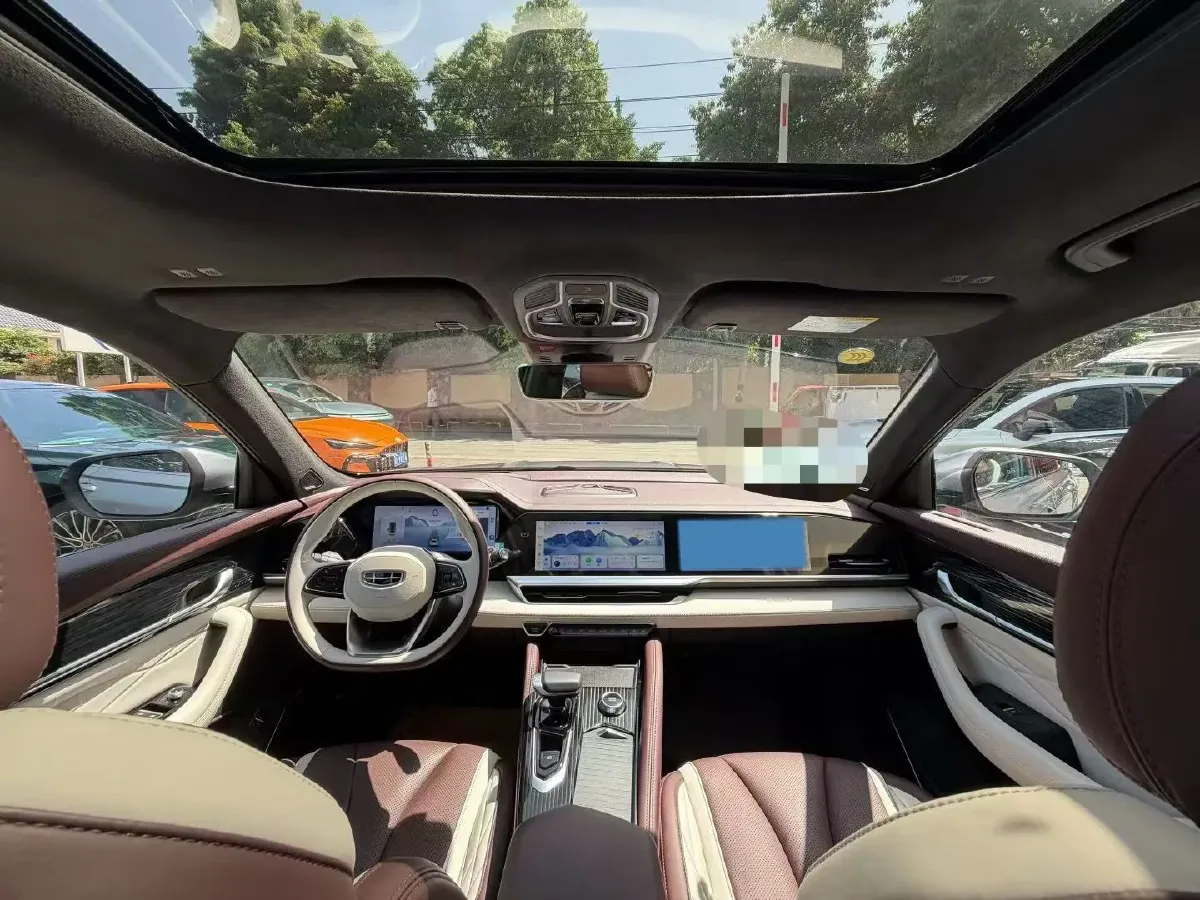 2021 Geely Monjaro 2.0T 218HP L4 7DCT,autocango,china used car exporter,china ev exporter,chinese used car exporter,chinese used ev exporter