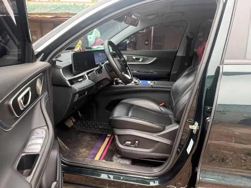 2024 Chery Tiggo 8 PRO 1.6T 197HP L4 7DCT,autocango,china used car exporter,china ev exporter,chinese used car exporter,chinese used ev exporter