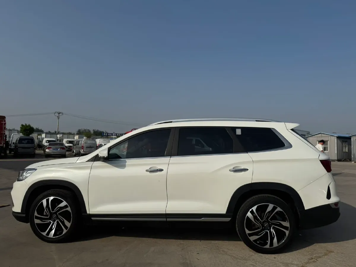 2019 Jetour X90 1.6T 197HP L4 7DCT,autocango,china used car exporter,china ev exporter,chinese used car exporter,chinese used ev exporter