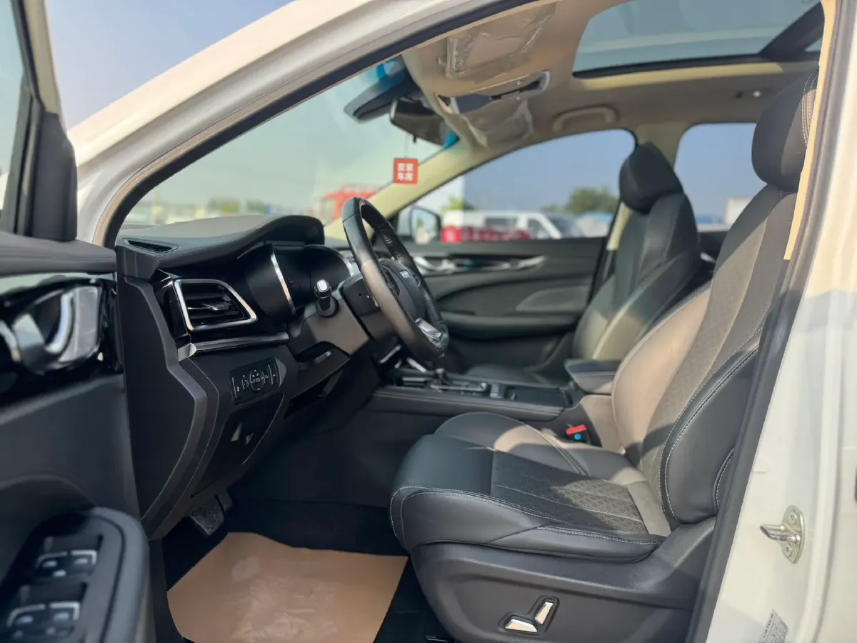 2019 Jetour X90 1.6T 197HP L4 7DCT,autocango,china used car exporter,china ev exporter,chinese used car exporter,chinese used ev exporter