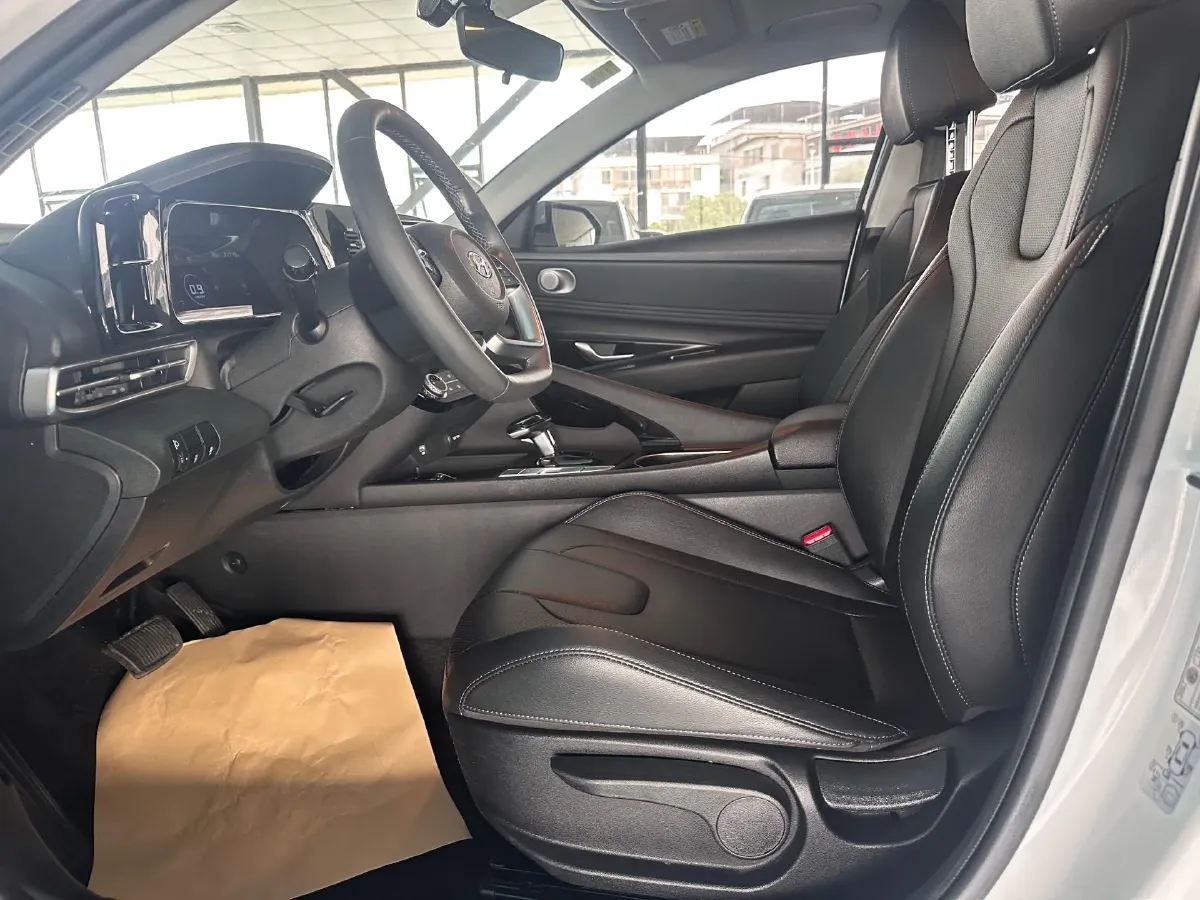 2021 Hyundai Elantra 1.5L 115HP L4 CVT,autocango,china used car exporter,china ev exporter,chinese used car exporter,chinese used ev exporter