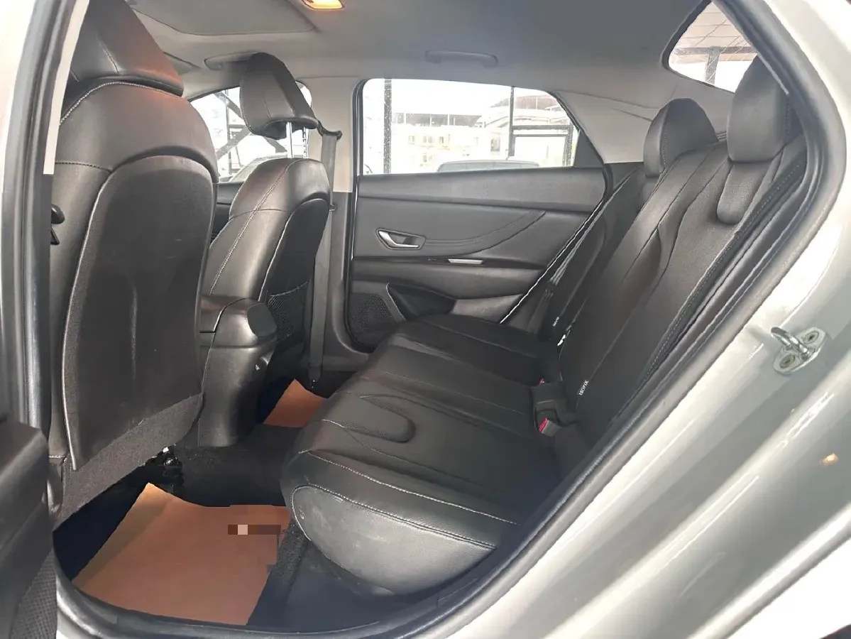 2021 Hyundai Elantra 1.5L 115HP L4 CVT,autocango,china used car exporter,china ev exporter,chinese used car exporter,chinese used ev exporter