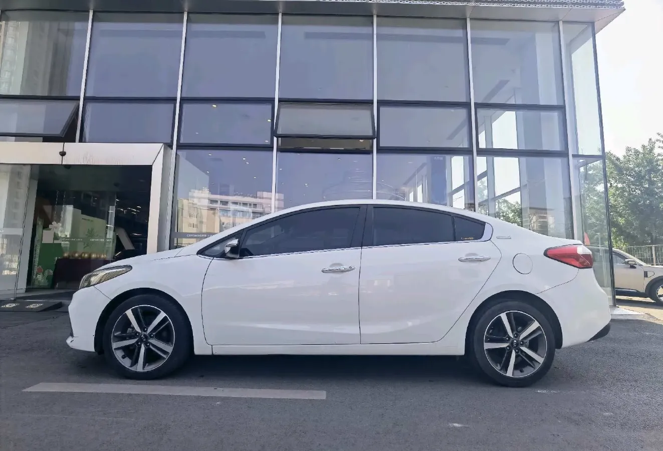 2017 Kia K3 1.6L 128HP L4 6AT,autocango,china used car exporter,china ev exporter,chinese used car exporter,chinese used ev exporter