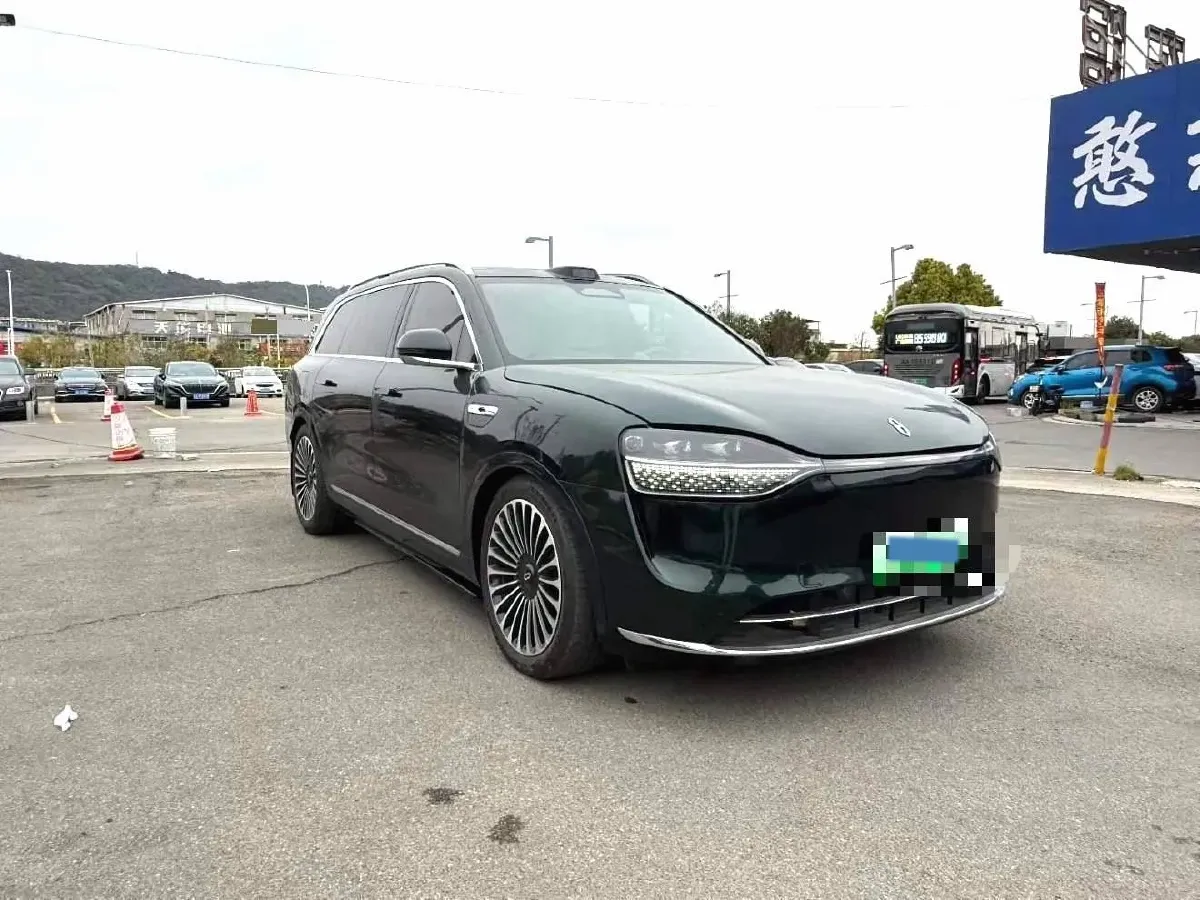 2024 AITO AITO M9 1.5T 152HP L4 REEV 42KWH,autocango,china used car exporter,china ev exporter,chinese used car exporter,chinese used ev exporter