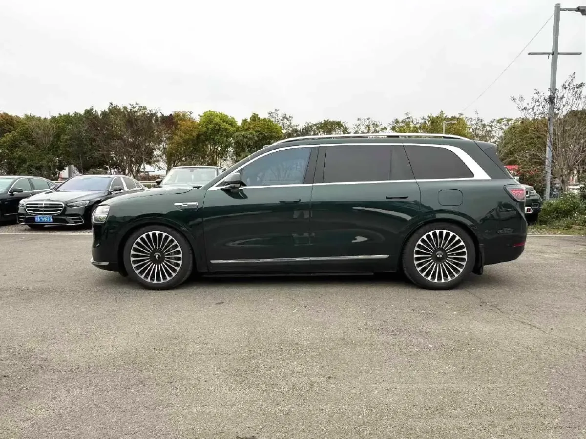 2024 AITO AITO M9 1.5T 152HP L4 REEV 42KWH,autocango,china used car exporter,china ev exporter,chinese used car exporter,chinese used ev exporter