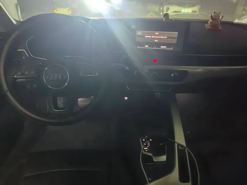 2020 Audi A4L 2.0T 150HP L4 7DCT,autocango,china used car exporter,china ev exporter,chinese used car exporter,chinese used ev exporter